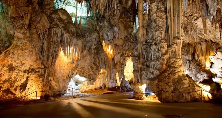 cuevas de nerja